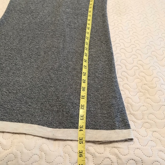 Gap Gray and Cream Knit Dress Size XSmall - Picture 5 of 6